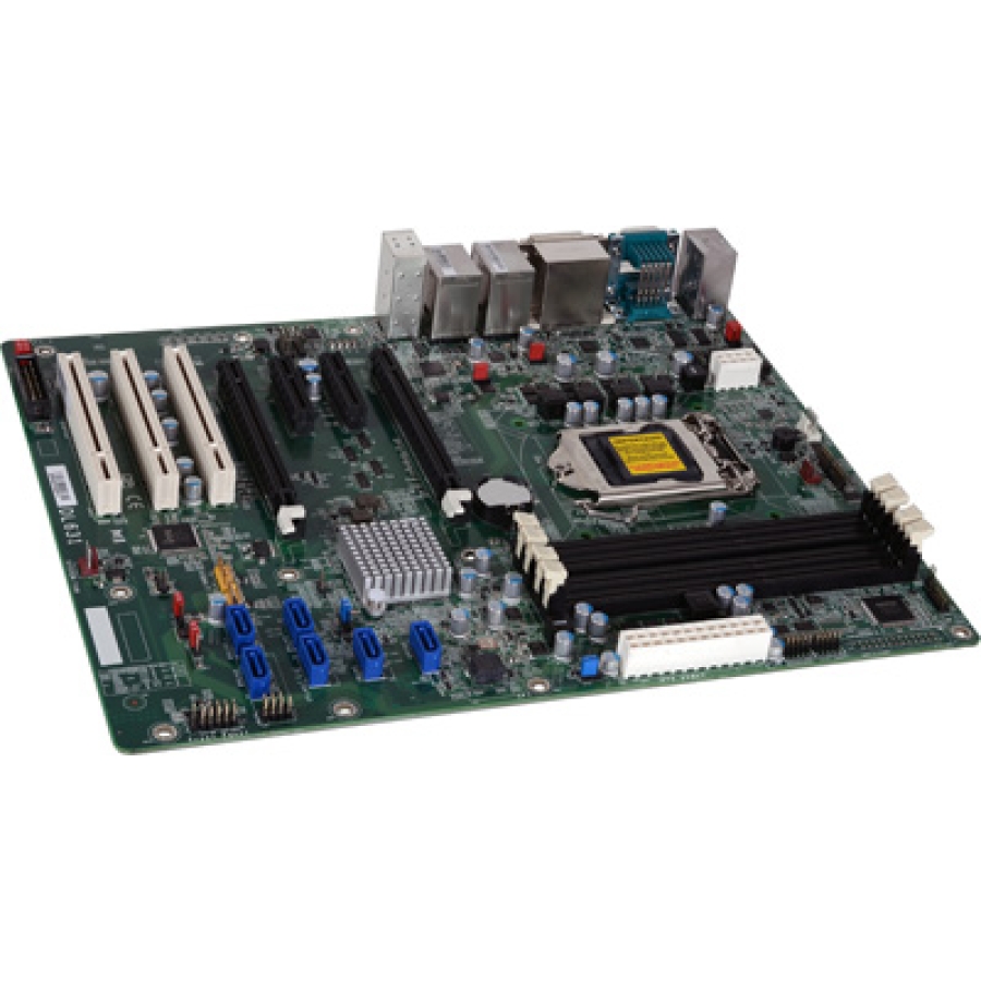 DL631-C226 ATX Intel C226 4th Generation Xeon avec 3 PCI et 6 COM